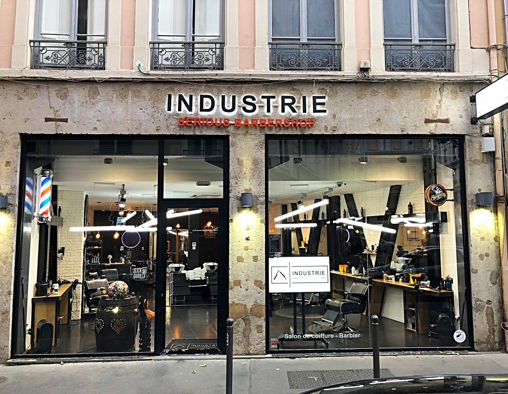 Le concept  Industrie Barbershop coiffure homme  Lyon